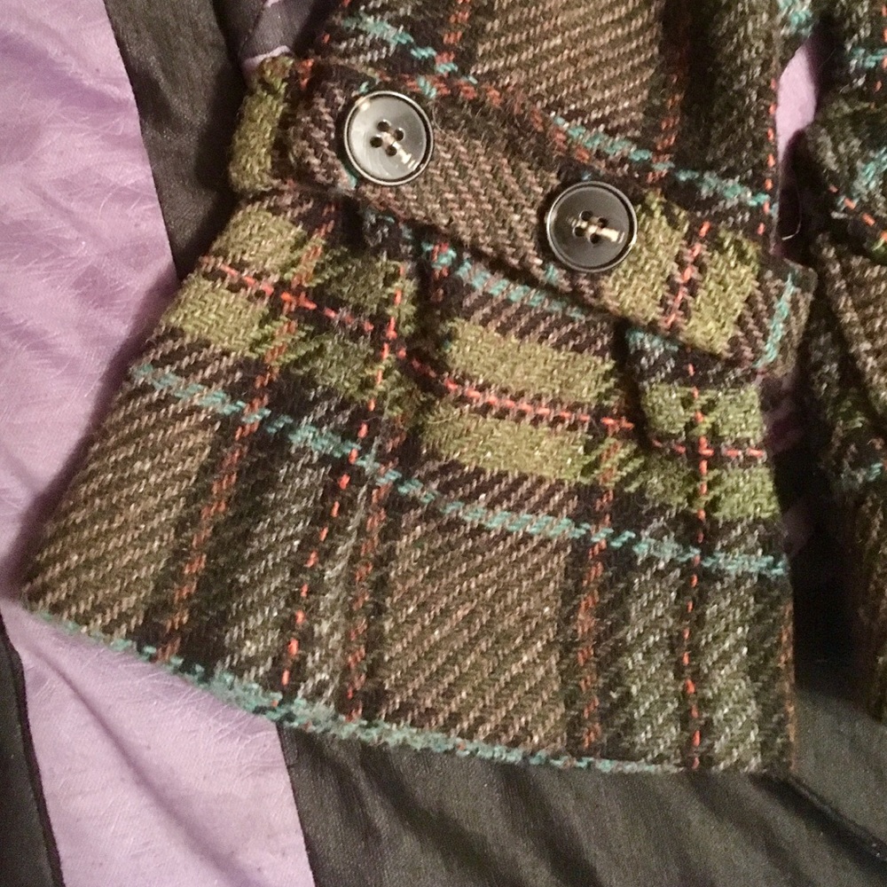 Latte by Coffee Shop wool blend plaid coat.  XS - Picture 4 of 4